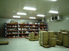 建造200㎡2-8℃三甲醫(yī)院冷庫(藥品冷藏庫)定制造價多少錢